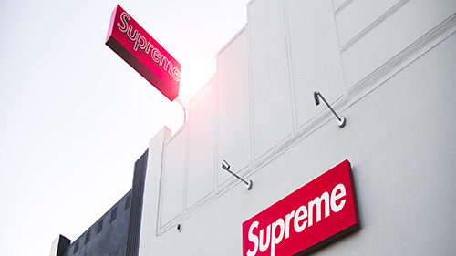 extérieur du magasin suprême